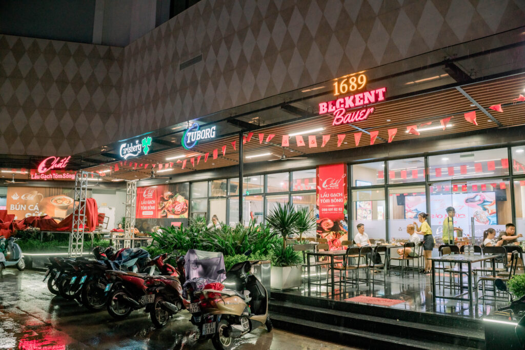 quan-an-lien-hoan-cong-ty-o-hai-phong-4