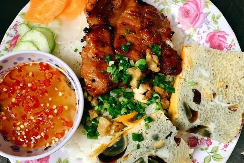 cơm sườn hải phòng