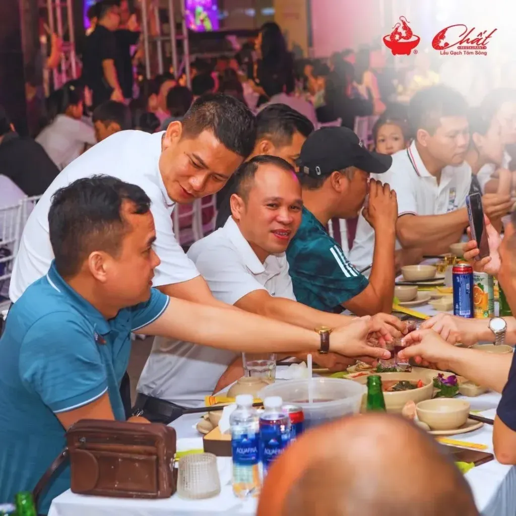Nhà hàng liên hoan công ty Hải Phòng